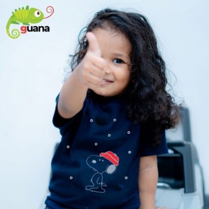 Snoopy in Snow - Unisex Kids T-Shirt - Navy Blue
